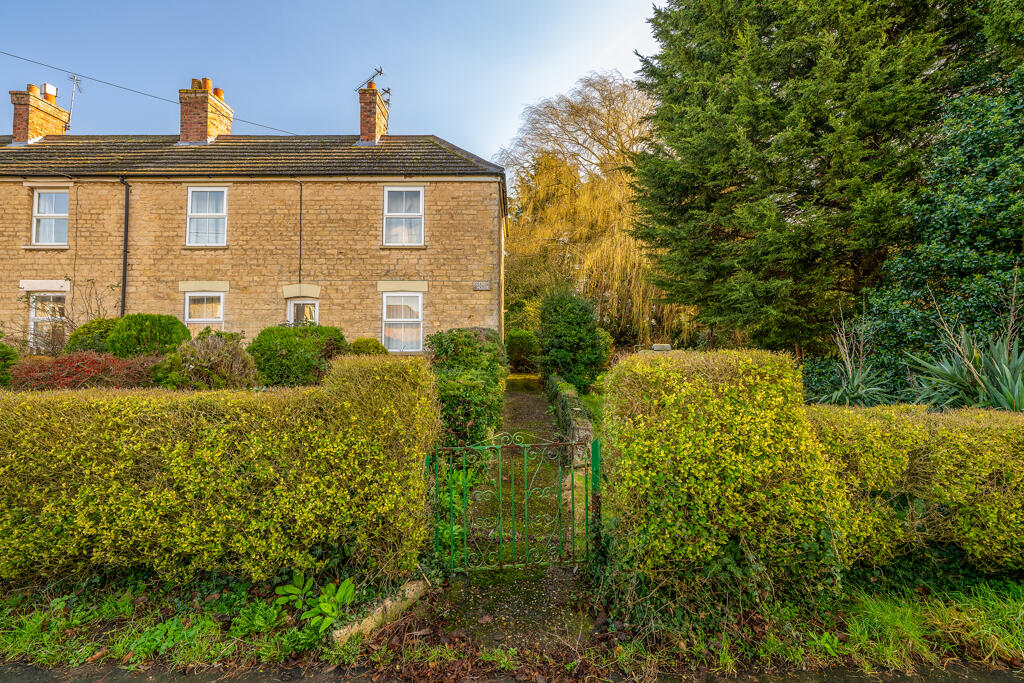 Main image of property: Glebe House, Main Road, Potterhanworth, Lincoln, Lincolnshire, LN4 2DT