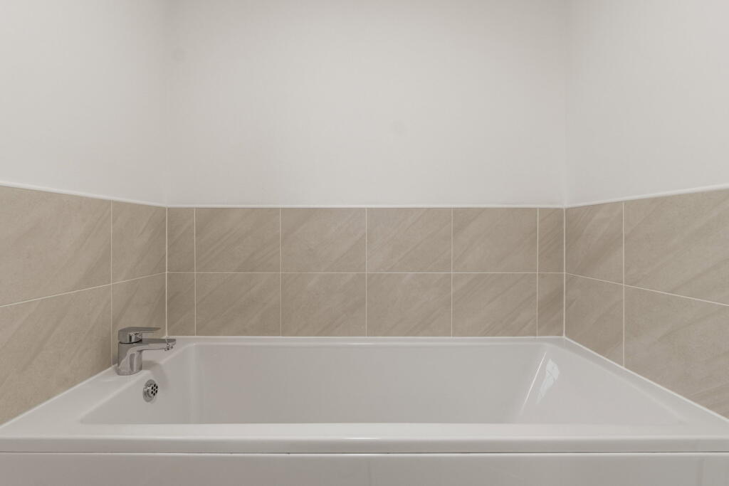 Additional image 21 of Castle Stead Crescent, Cullingworth