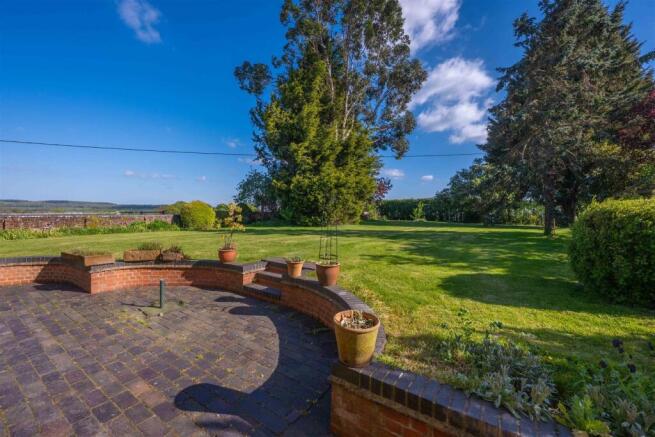 Rear Garden (MAIN FARMHOUSE)