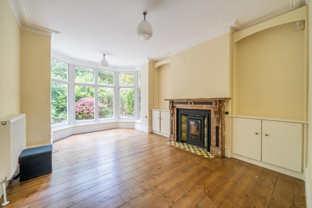 House in Winchester, Hampshire - View 5