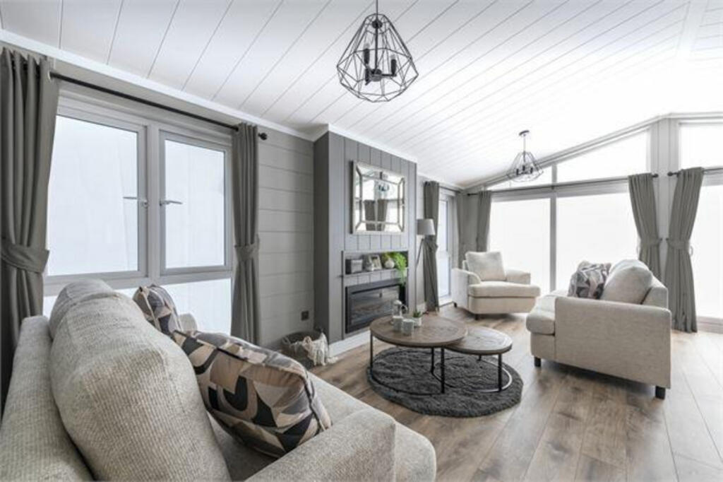 House in Stockton-on-Tees - View 4