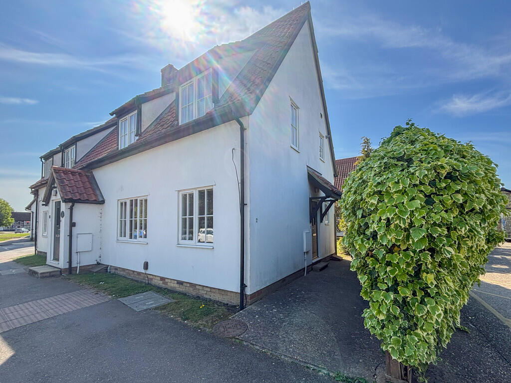 Main image of property: The Green, Histon
