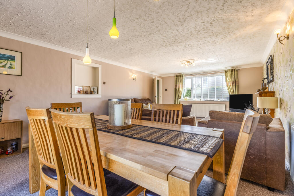 Alderford Close, Clitheroe, BB7 - View 5