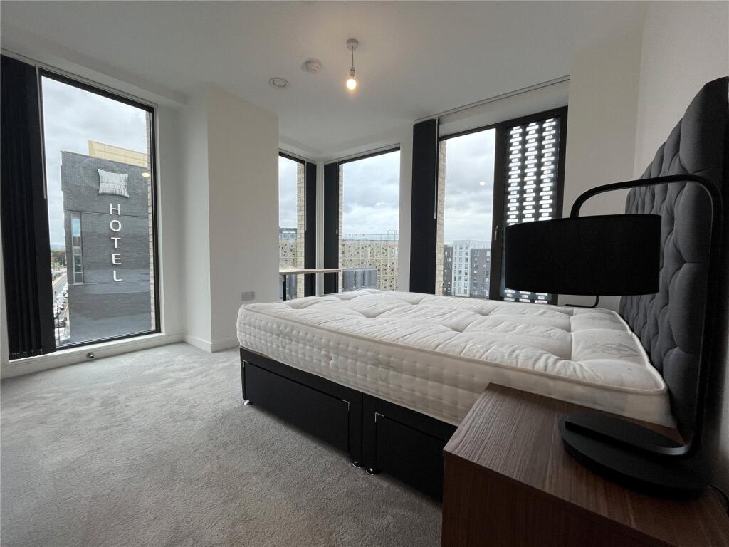 Apartment in Manchester - View 4