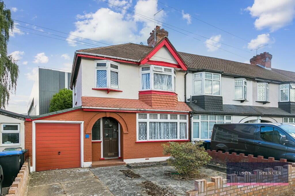 Main image of property: Woodgrange Avenue, Enfield, London, EN1
