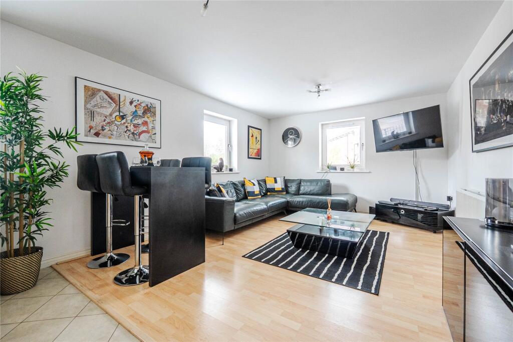 Main image of property: Santa Cruz Avenue, Bletchley, MK3