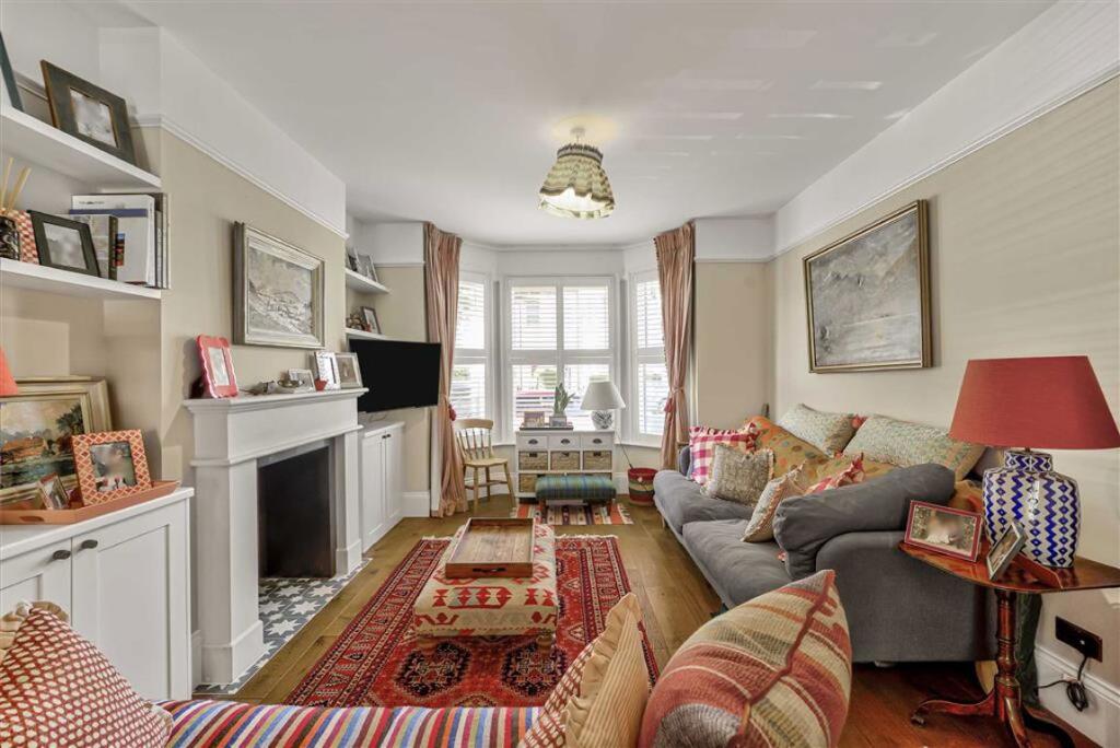 House in London - View 5