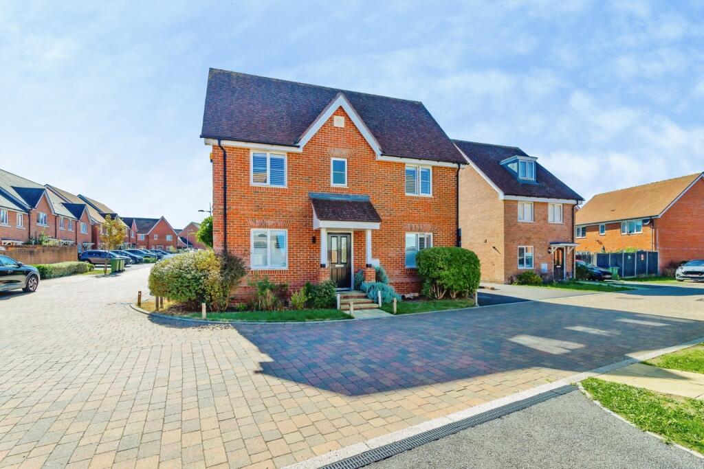 Main image of property: Tanners Way, Faygate, Horsham, West Sussex, RH12