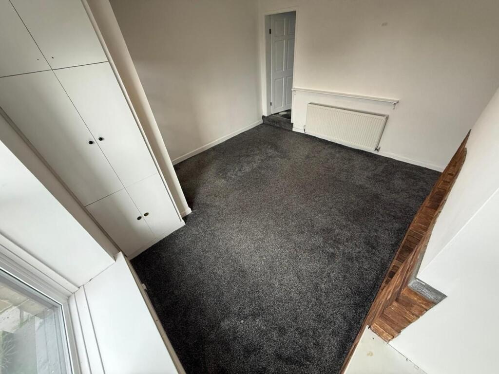 House in Bury, Greater Manchester - View 4