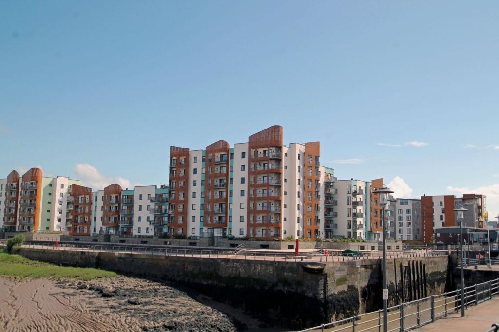 Main image of property: Newfoundland Way, Portishead, Bristol, North Somerset, BS20