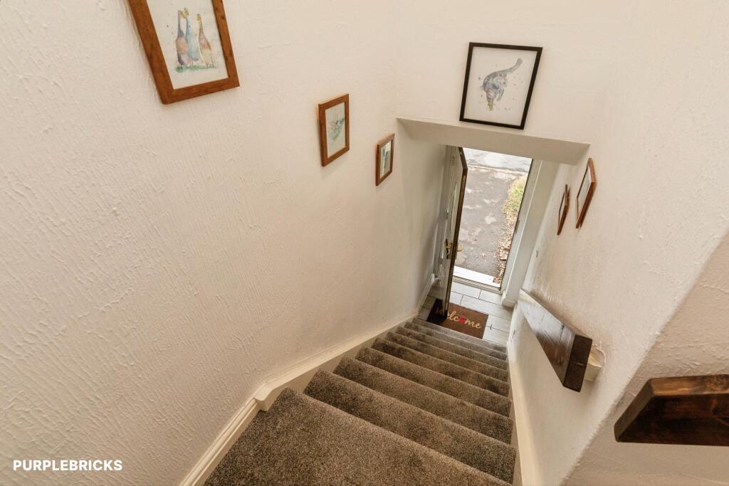 Apartment in Bristol - View 3