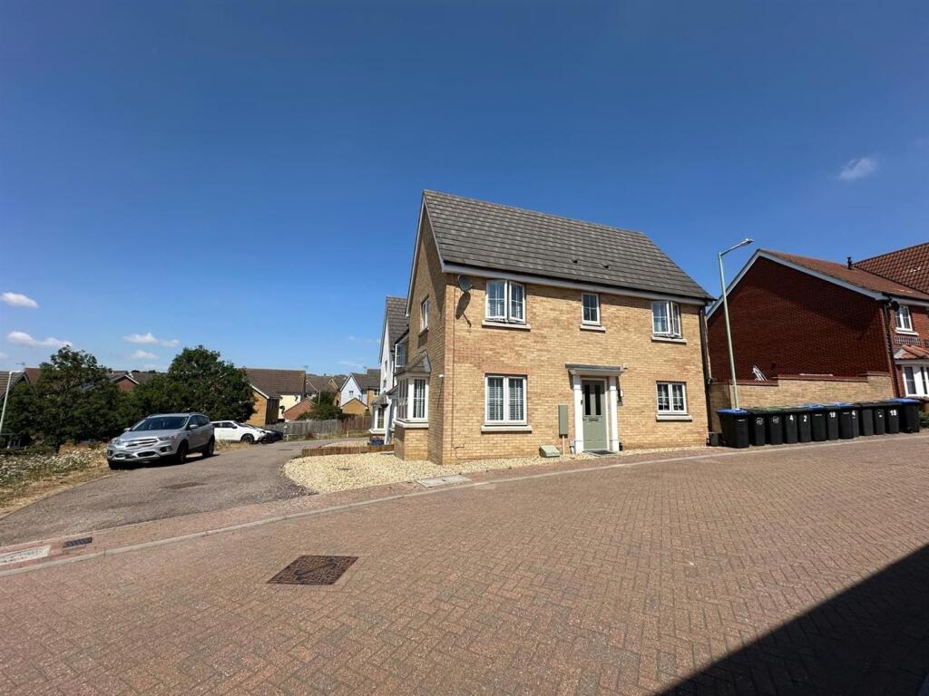 Main image of property: Song Thrush Close, Stowmarket