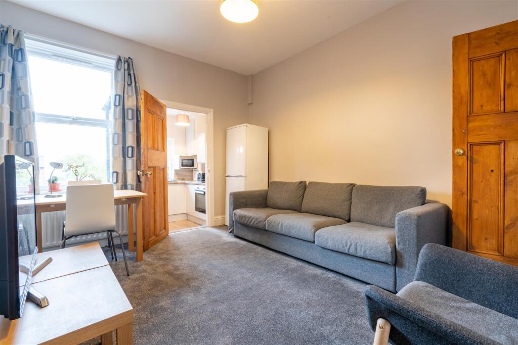 House in Sheffield - View 3