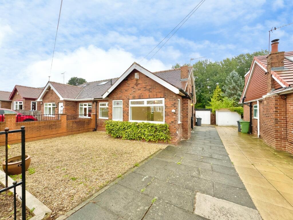 Main image of property: Kelmscott Garth, Leeds