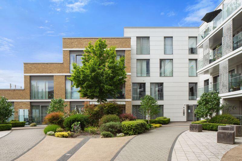 Main image of property: Maison House, Acton Walk, High Road, Whetstone, N20