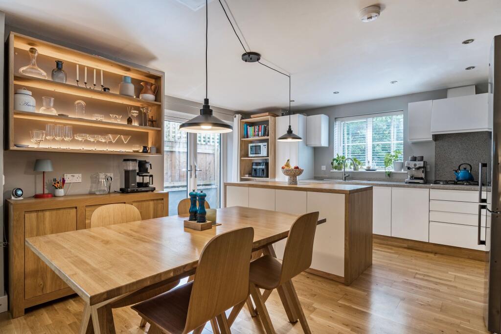 Main image of property: Kent Road, Congresbury, BS49