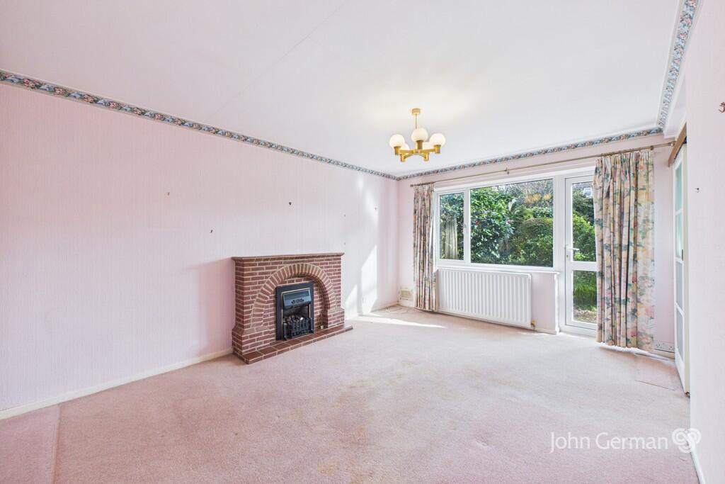Greenwood Drive, Lichfield photo 2