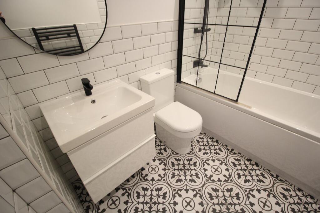 Main image of property: Finlay Drive, Glasgow, G31