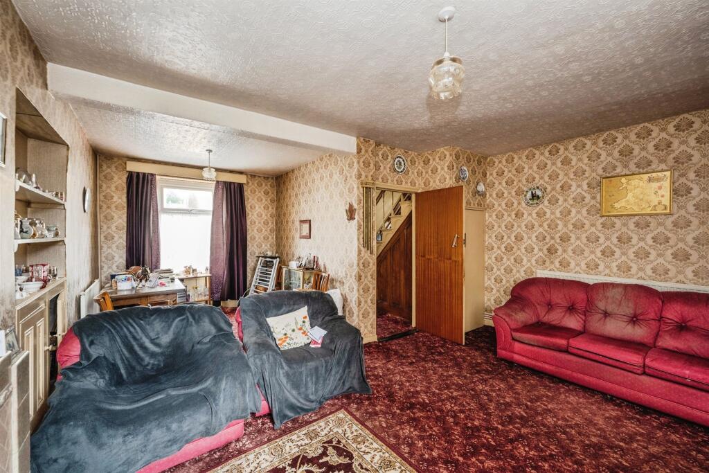Wychtree Street, Morriston, Swansea photo 4