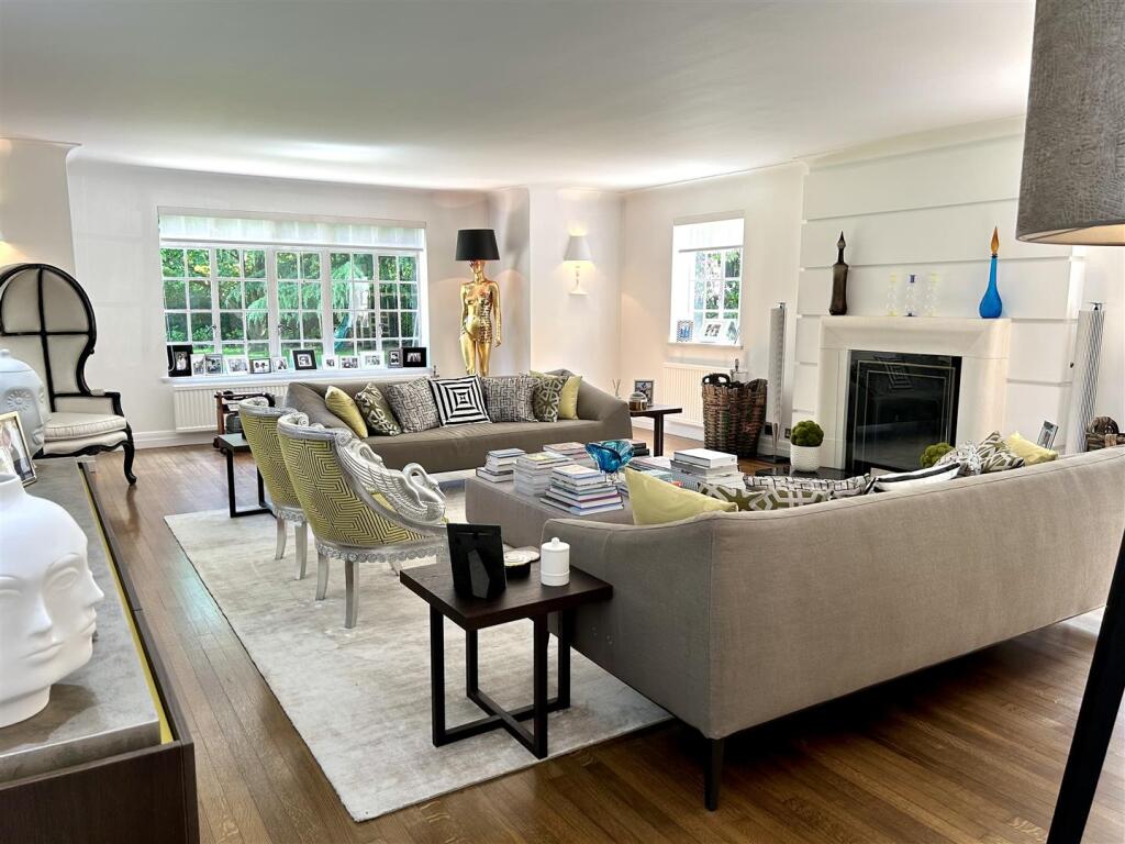 The Warren, Kingswood, photo 4
