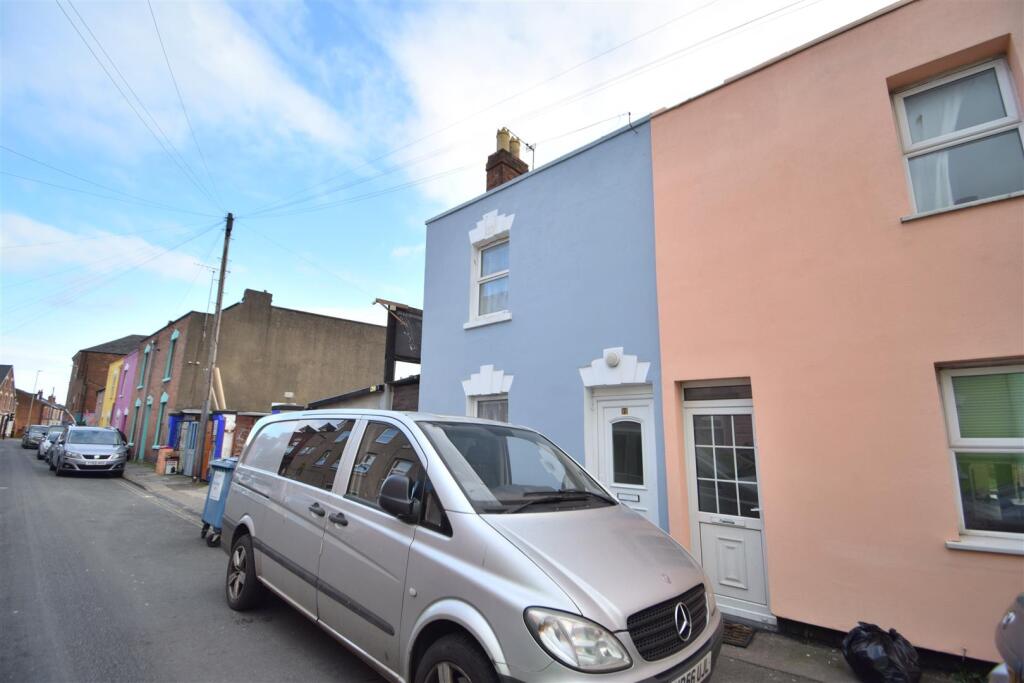 Main image of property: Hopewell Street, Gloucester