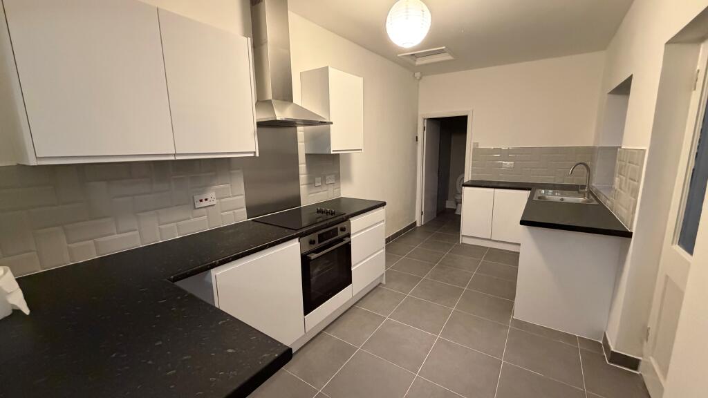 House in Northampton, Far Cotton and Delapre - View 2