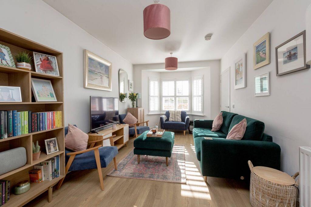 30 Brock View, Currie, Edinburgh, EH14 5TW photo 2