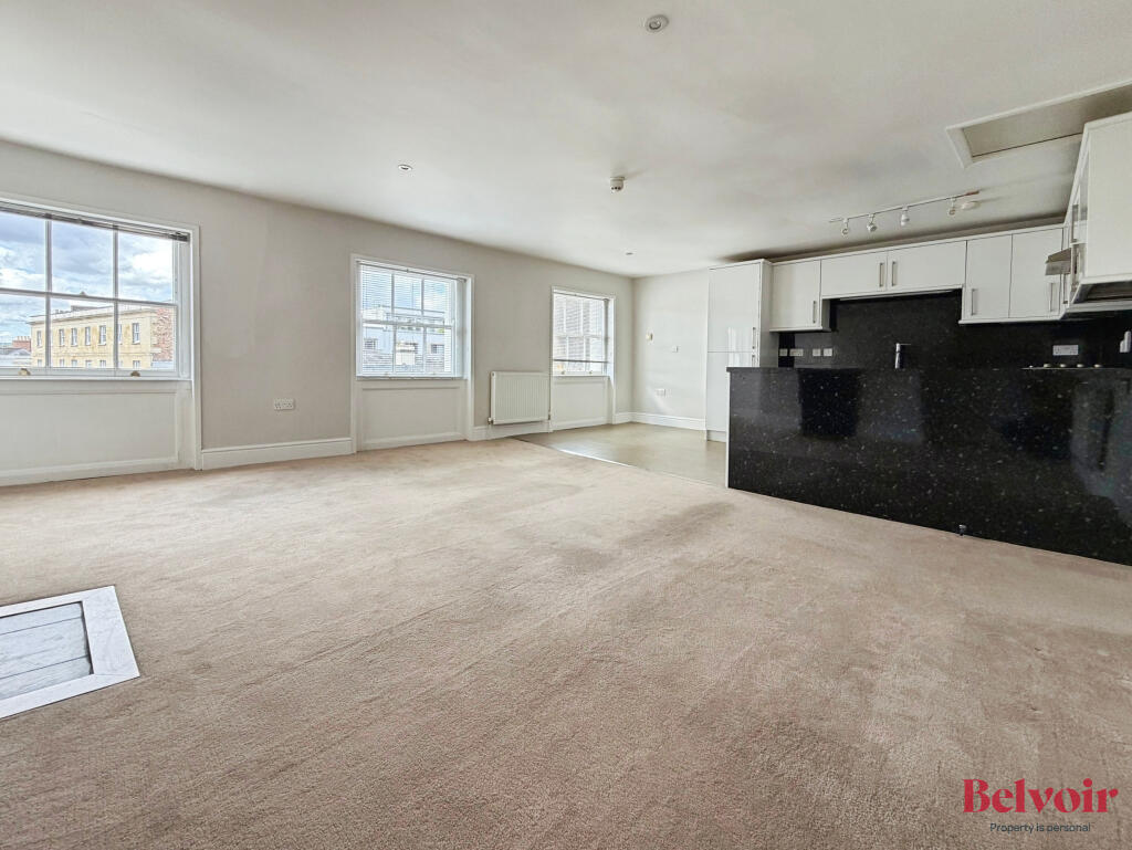 Apartment in Gloucester - View 5