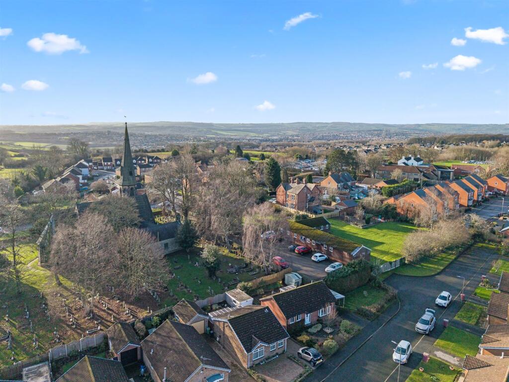 House in North East Derbyshire, Calow - View 3