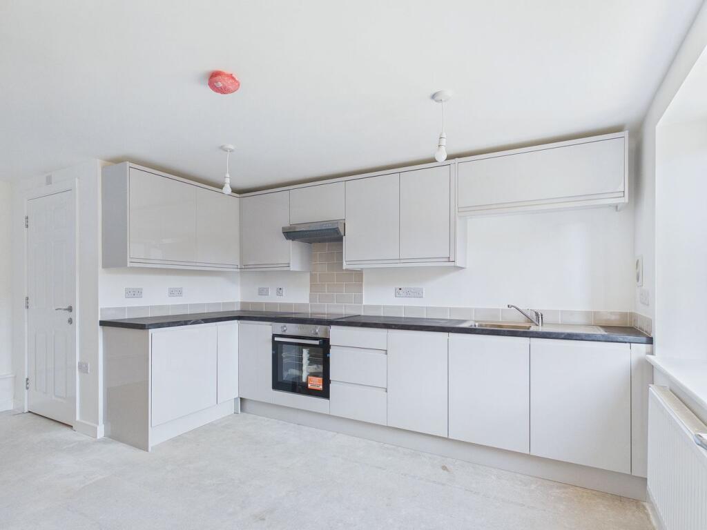 Clover Lane, Downham Market, PE38 photo 2