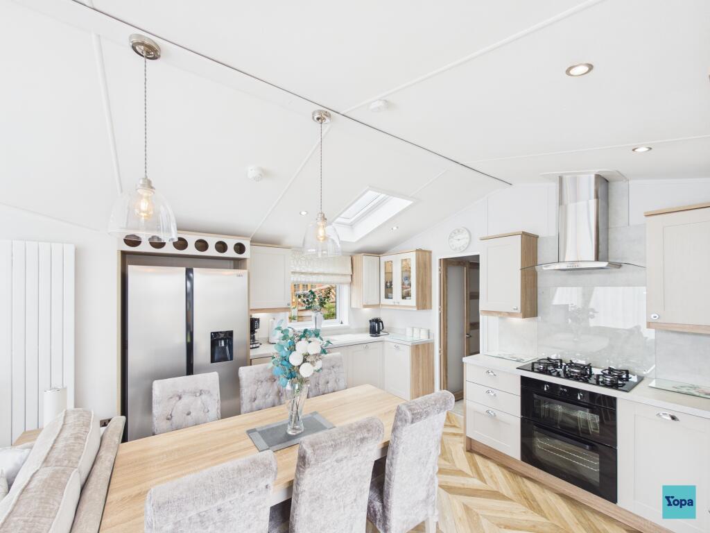House in Crewe - View 5