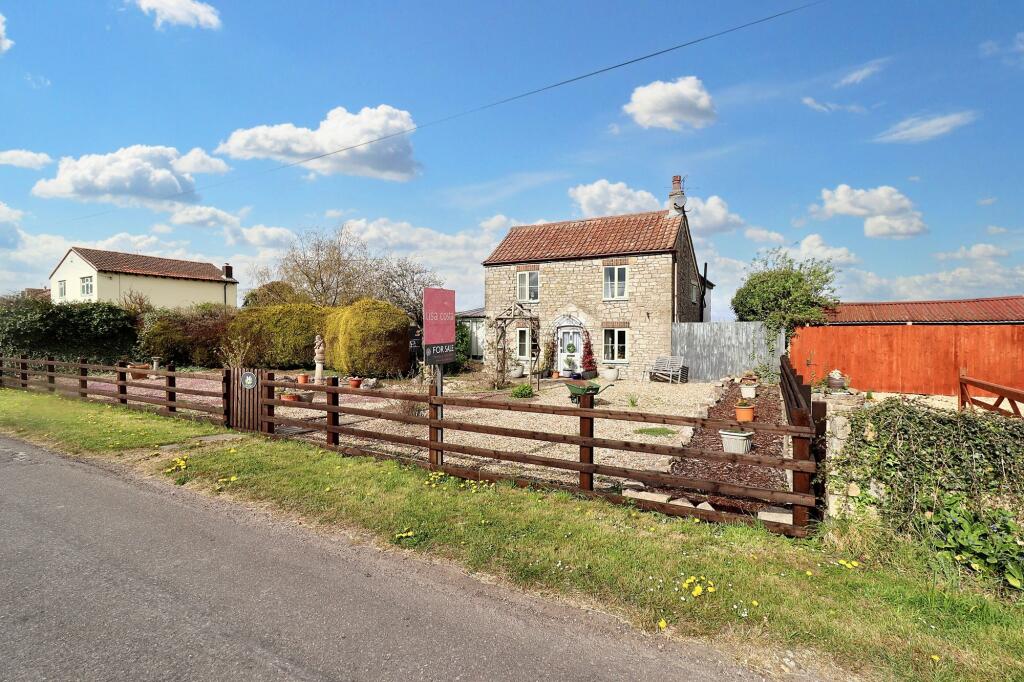 Main image of property: Northwick Road, Pilning, BS35