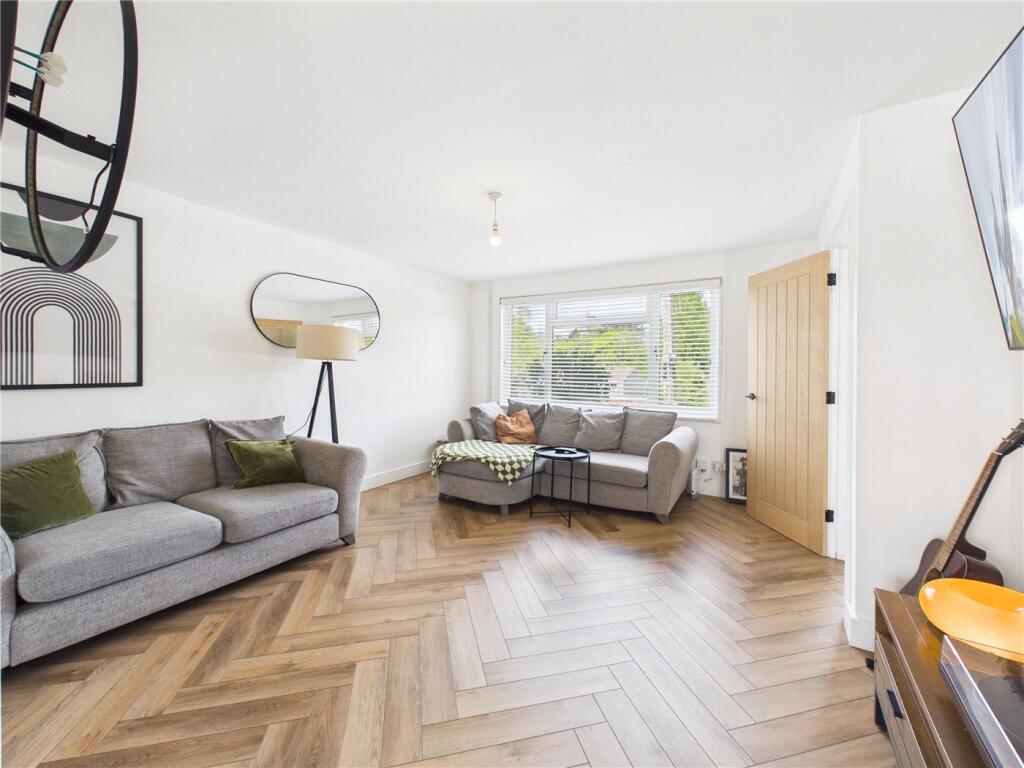 House in Tiverton - More