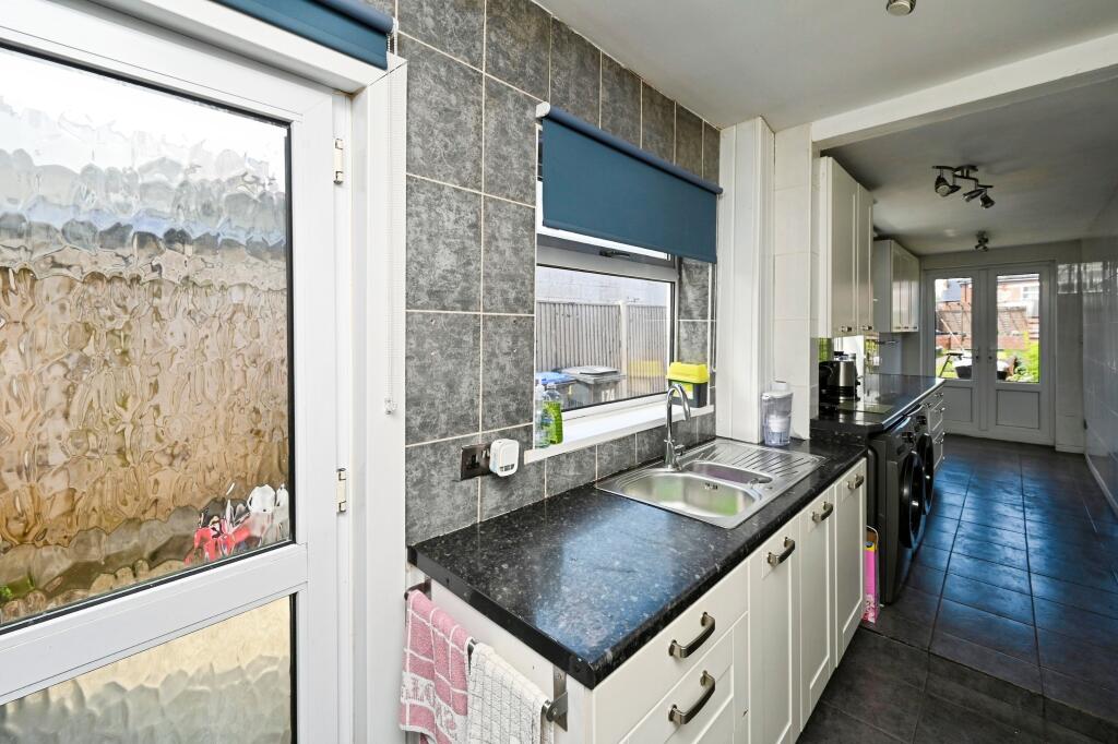 Victoria Road, Kirkby-In-Ashfield, NG17 - View 6