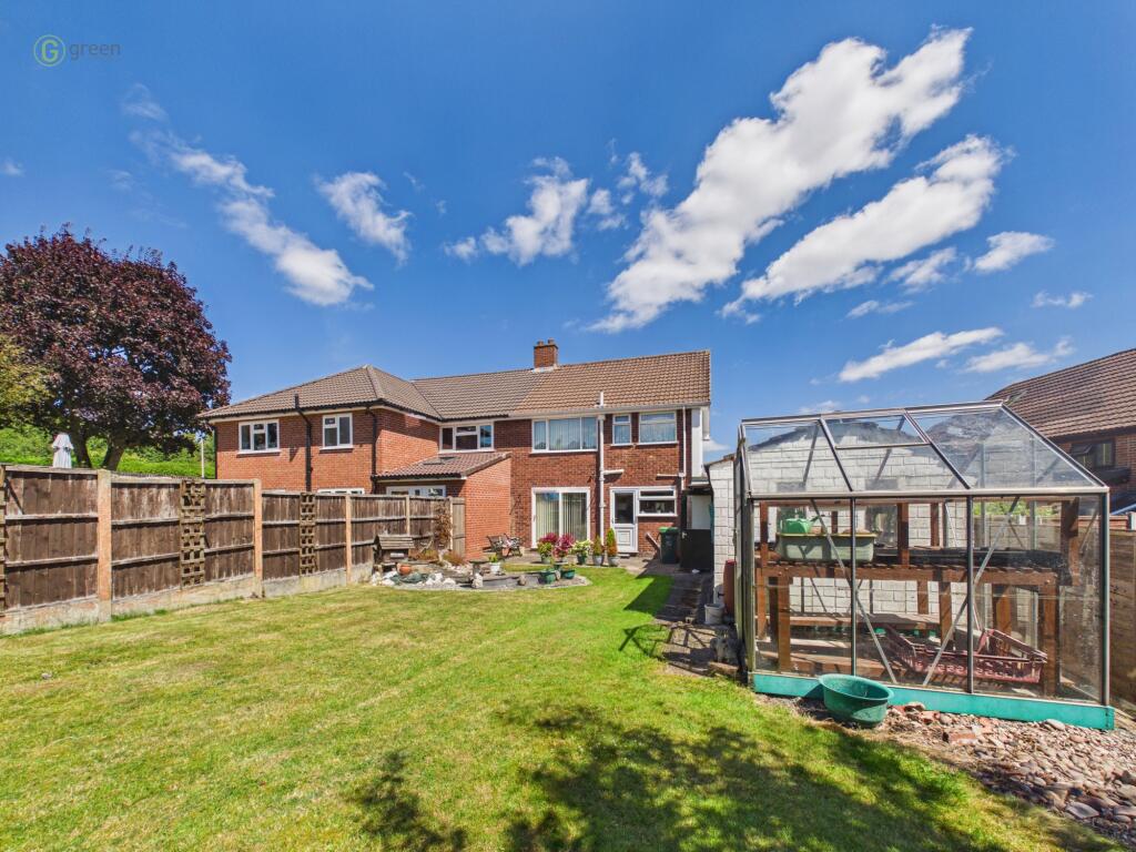 Whitecrest, Great Barr, Birmingham, B43 photo 4