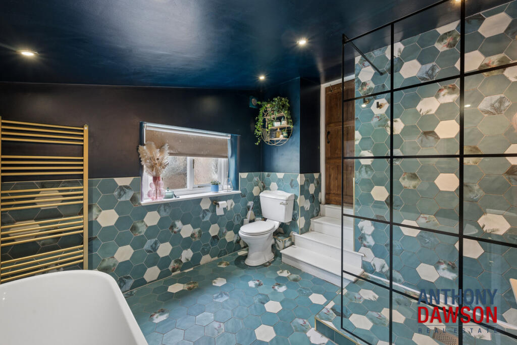 House in Blackburn - View 5