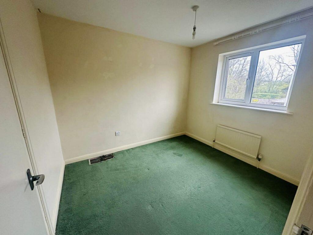 Medway Close, Thatcham - View 6