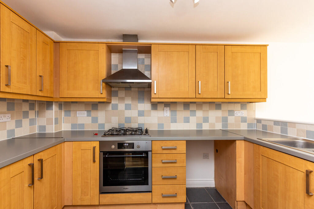 House in Rushden, North Northamptonshire - View 5