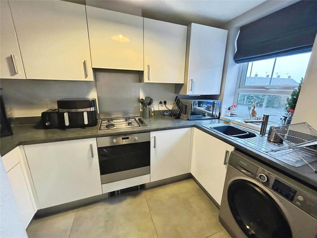 Havilland Place, Meir, Stoke On Trent, Staffordshire, ST3 photo 3