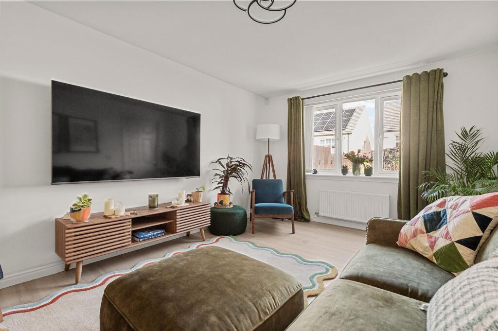 House in Falkirk, Antonshill - View 3