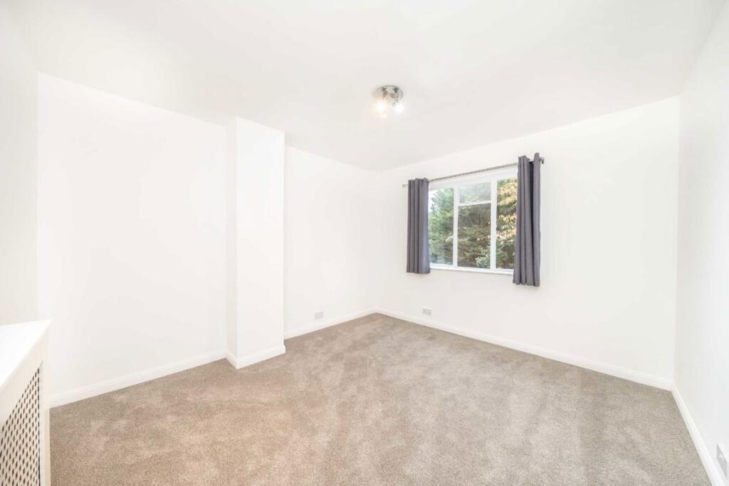 House in London - More