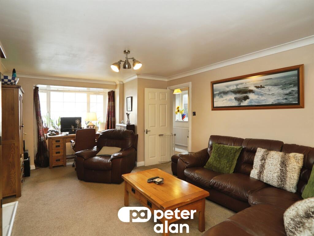 House in Cardiff, Gelligaer - View 2