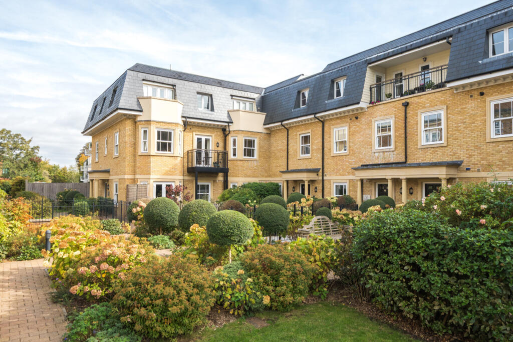 Main image of property: Portsmouth Road, Cobham, Surrey, KT11