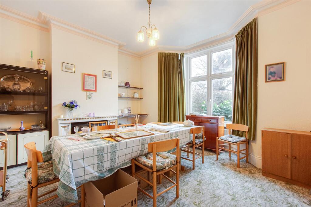 House in London - View 3