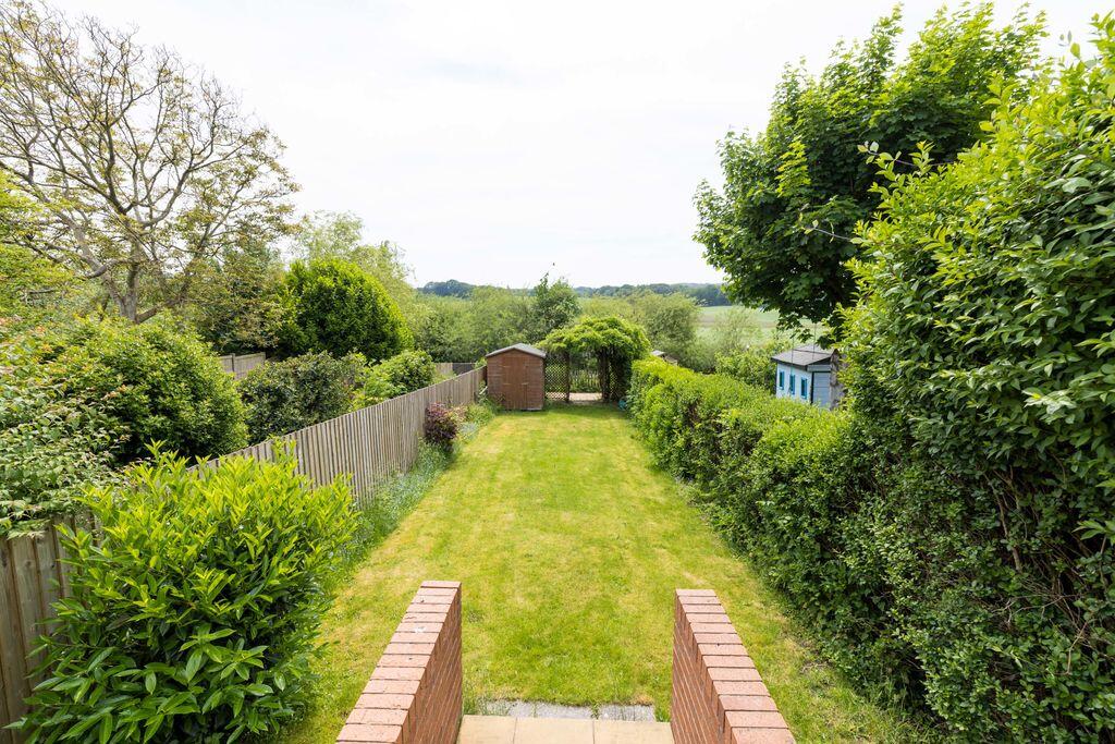Canal Bank, Appley Bridge, WN6 9AW photo 4