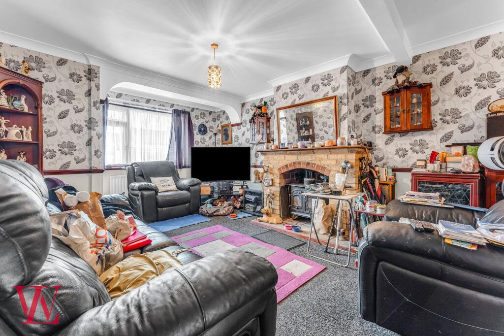 Lower Park Crescent, Bishop's Stortford, CM23 photo 4