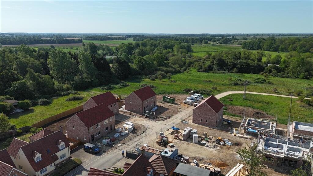 House in Peterborough - View 5
