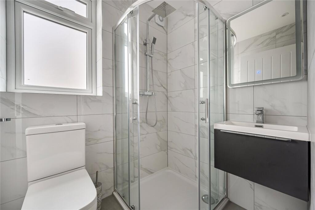 Apartment in Reading - More