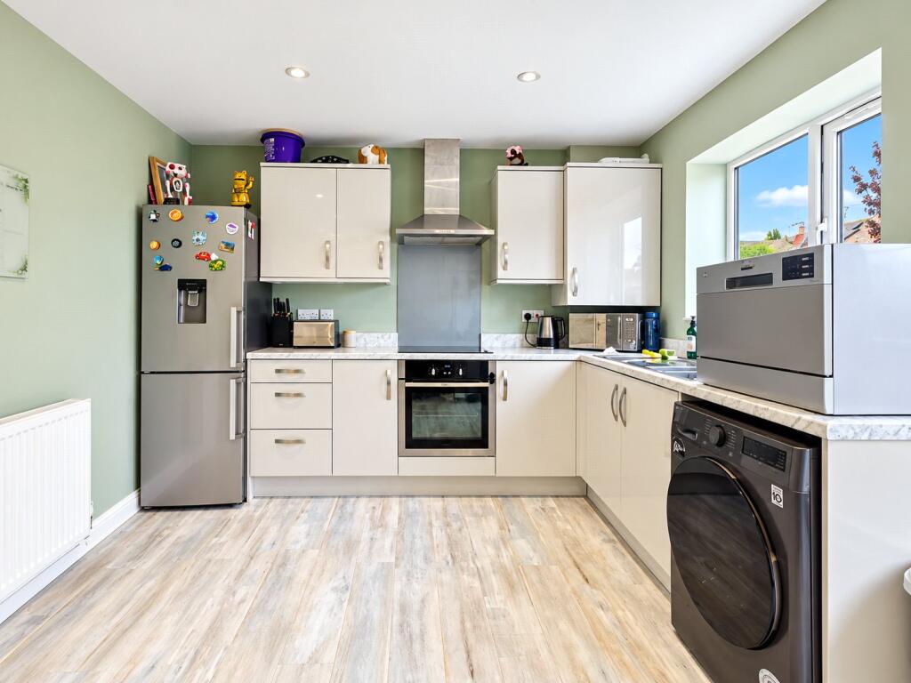 Easton Road, Bridlington, East  Yorkshire, YO16 photo 3