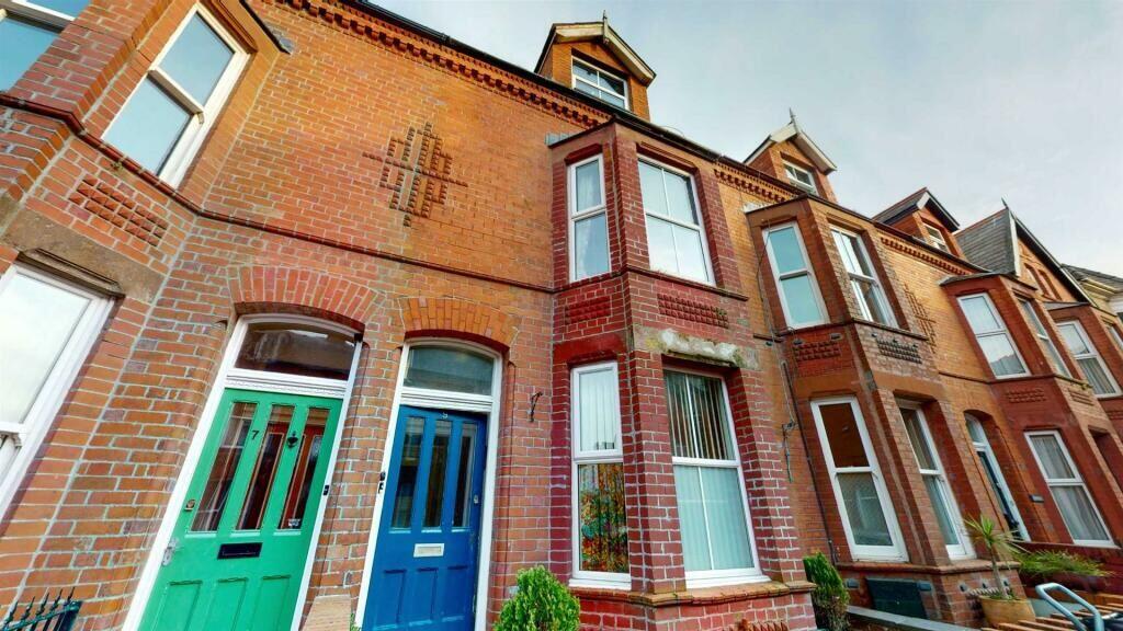 3-bed terraced on 9 Margaret Street, Beaumaris, Anglesey, LL58 8DN, £200,000